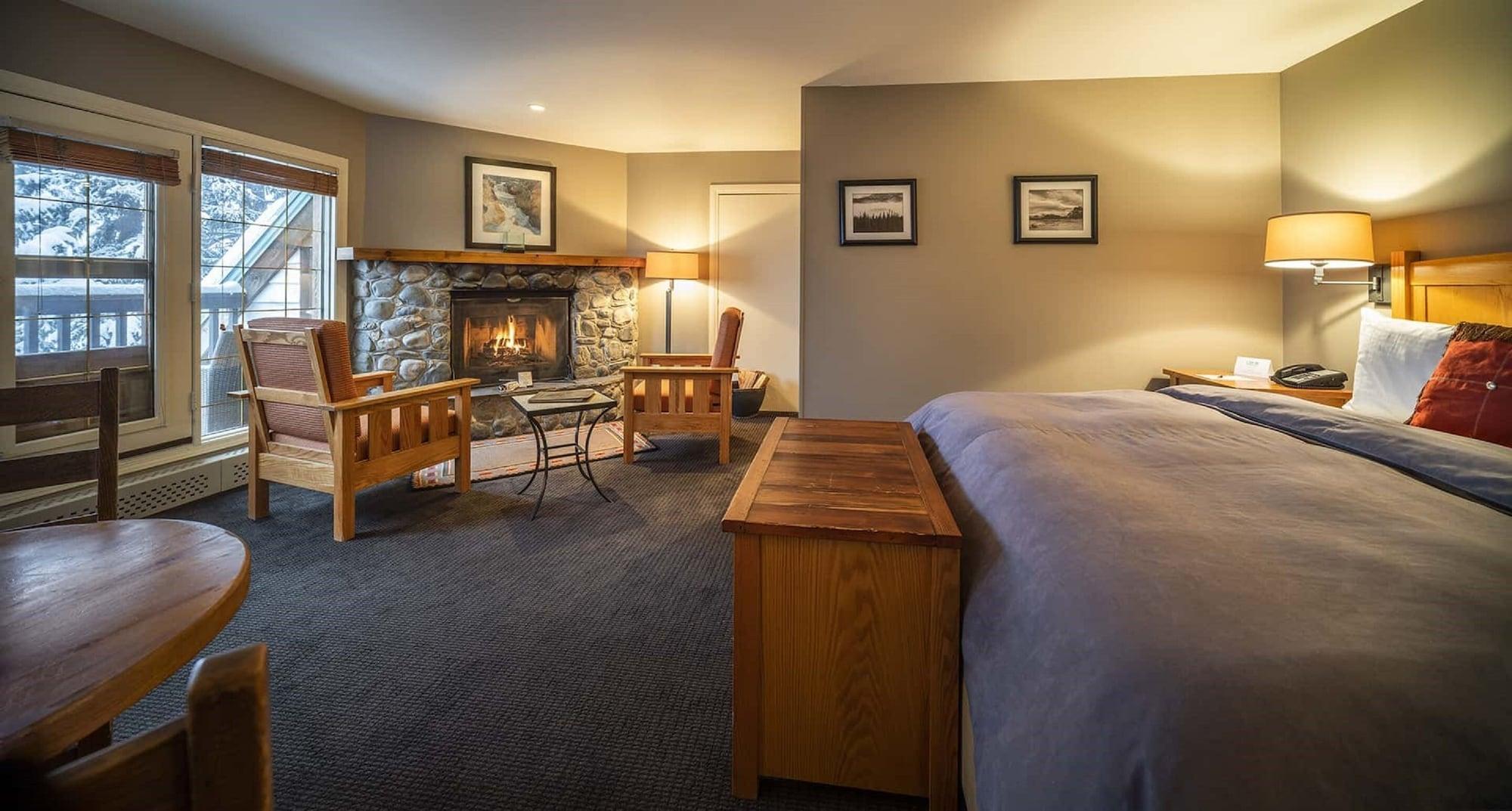 Emerald Lake Lodge Field Luaran gambar