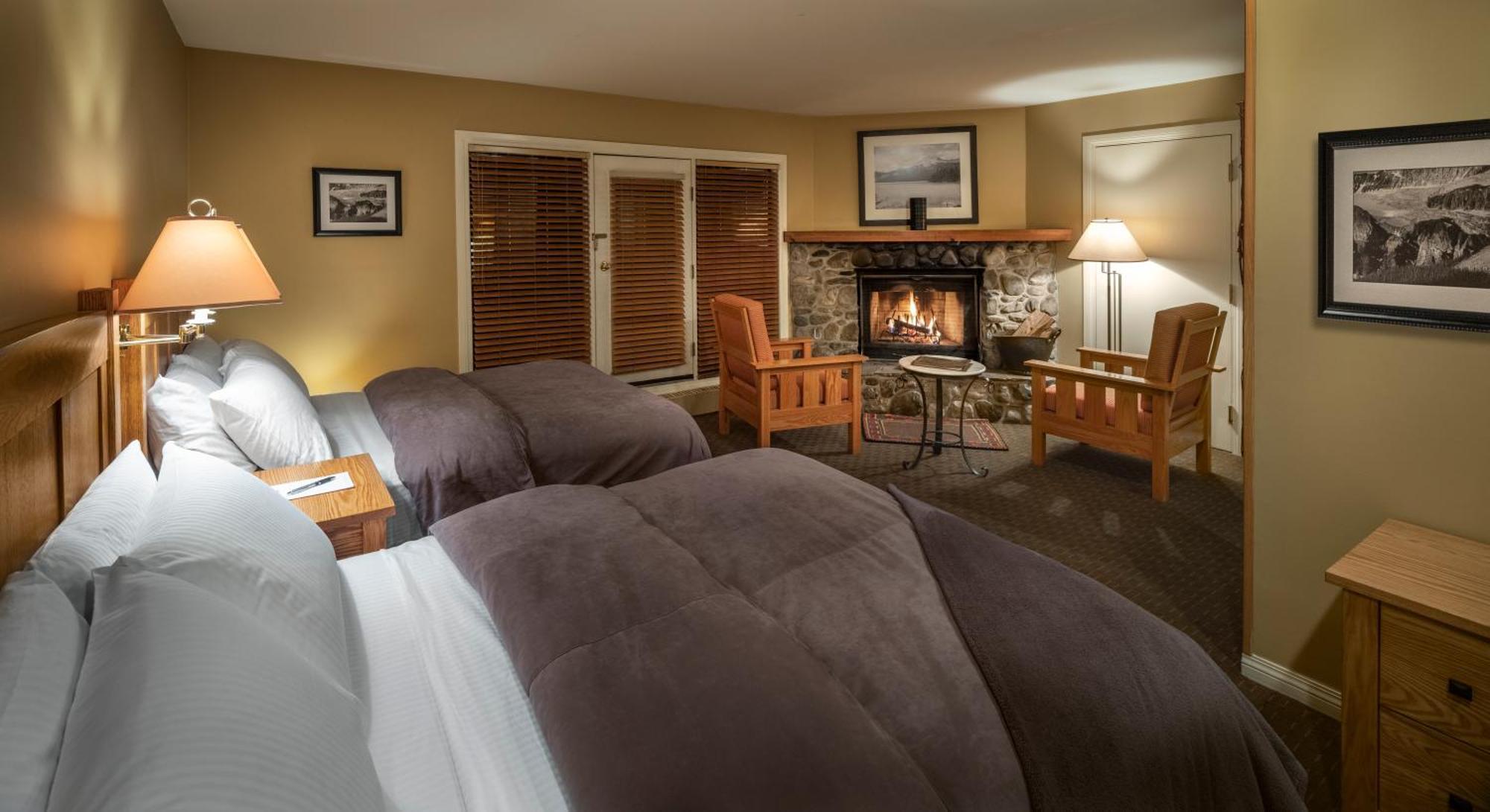 Emerald Lake Lodge Field Luaran gambar