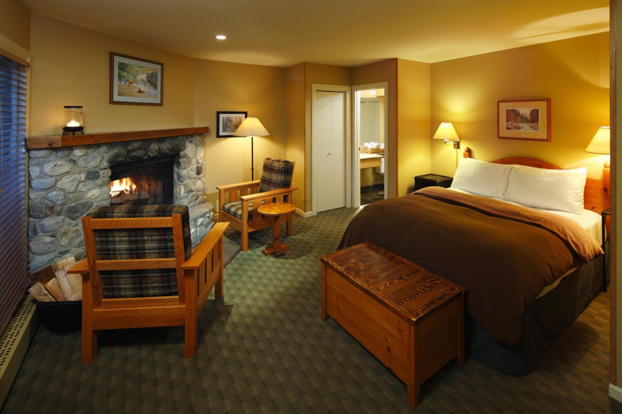 Emerald Lake Lodge Field Luaran gambar
