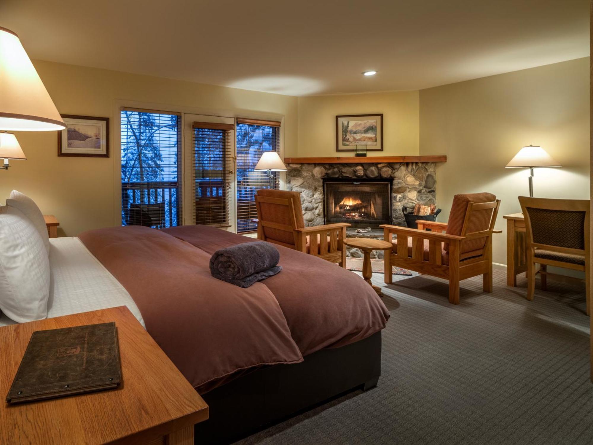 Emerald Lake Lodge Field Luaran gambar