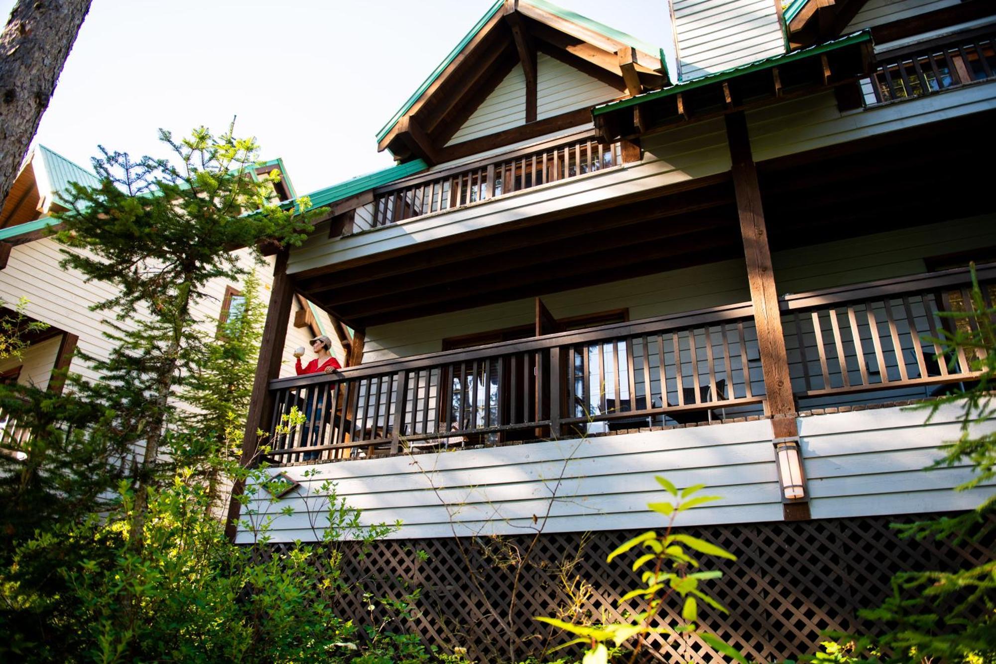 Emerald Lake Lodge Field Luaran gambar